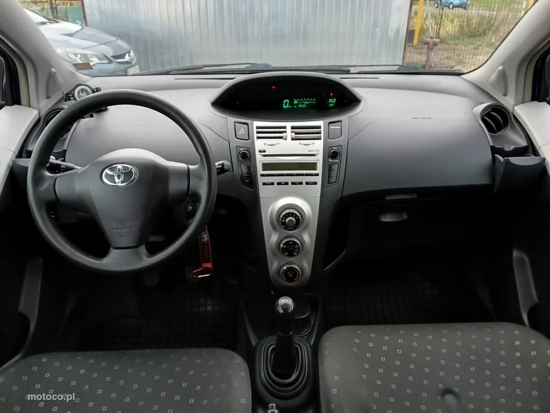 Toyota Yaris XP90 8
