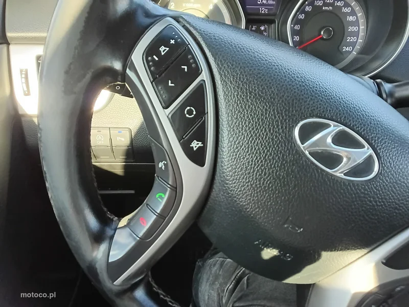 Hyundai i30 25
