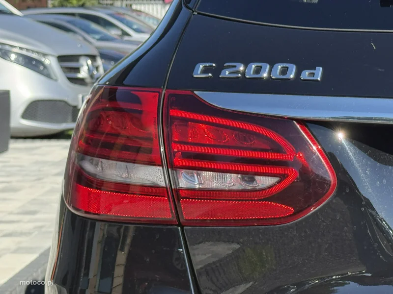 Mercedes-Benz Klasa C W205 C 200 8