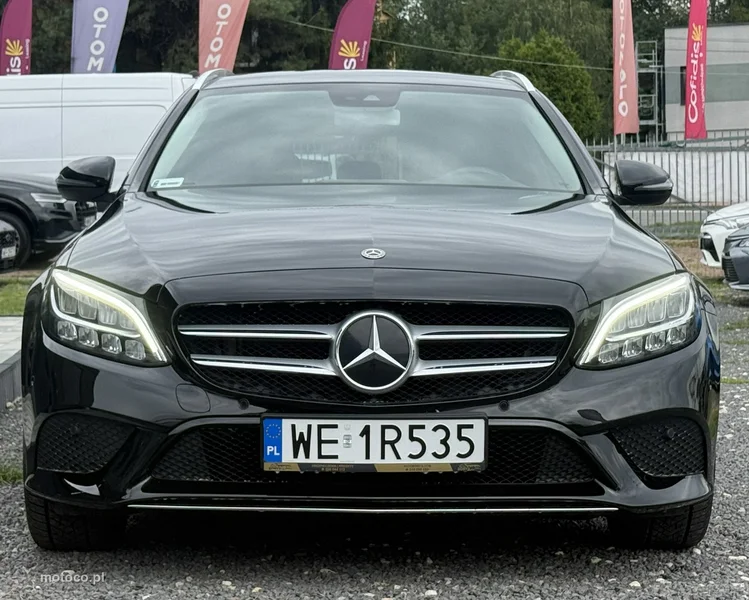 Mercedes-Benz Klasa C W205 C 200 3