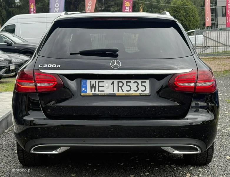 Mercedes-Benz Klasa C W205 C 200 7