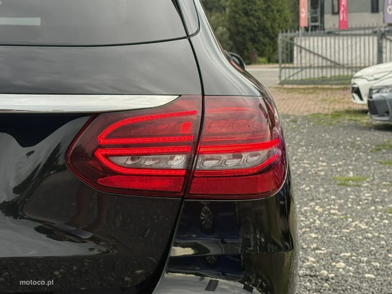 Mercedes-Benz Klasa C W205 C 200 8