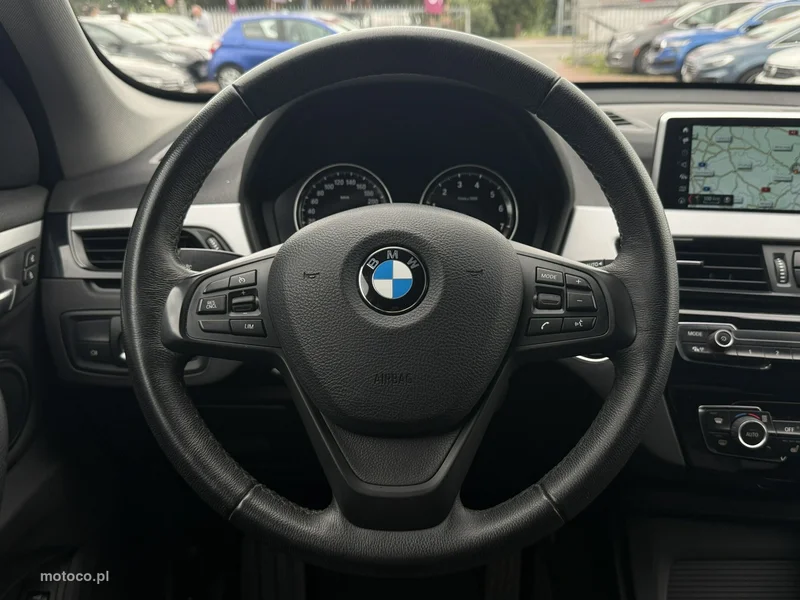 BMW X1 F48 16