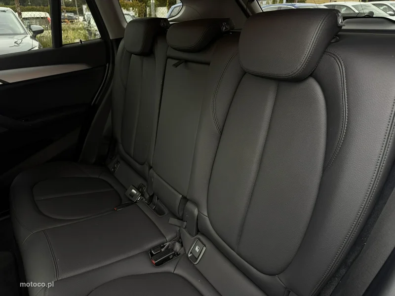 BMW X1 F48 34