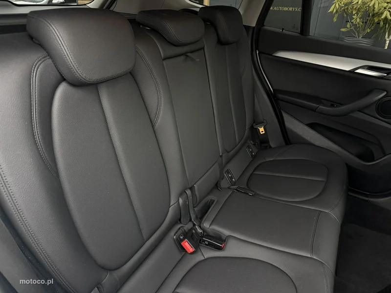 BMW X1 F48 35