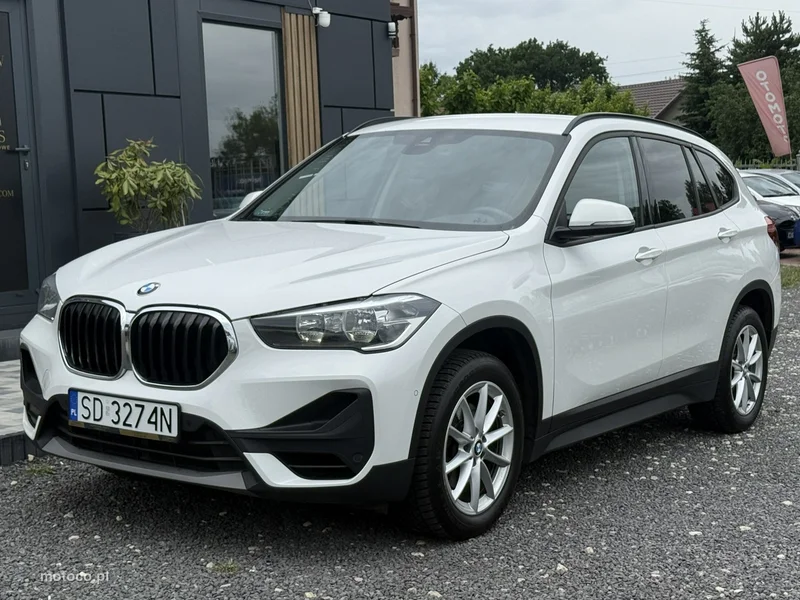 BMW X1 F48 6