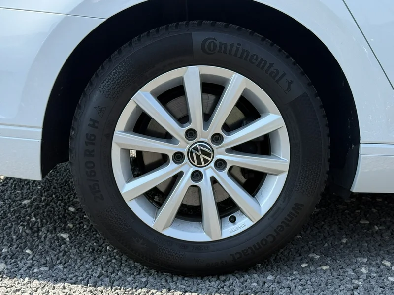 Volkswagen Passat B8 37