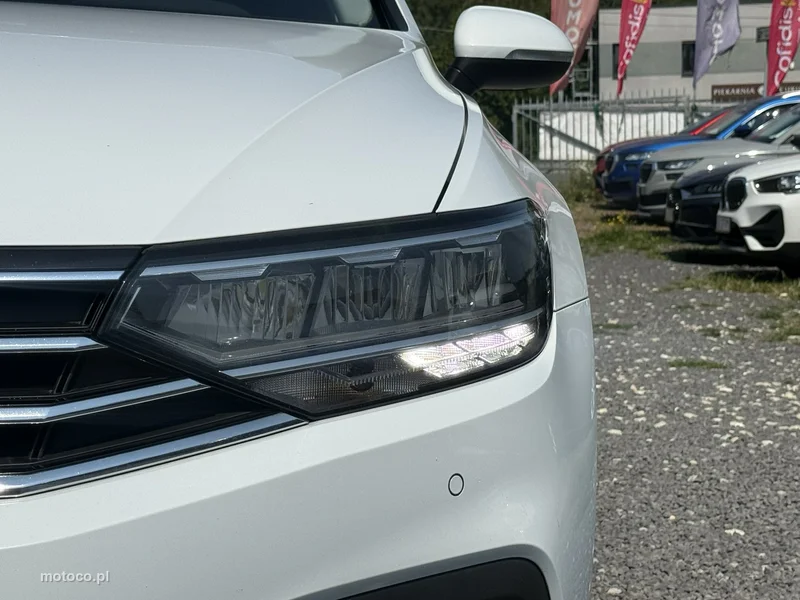 Volkswagen Passat B8 5