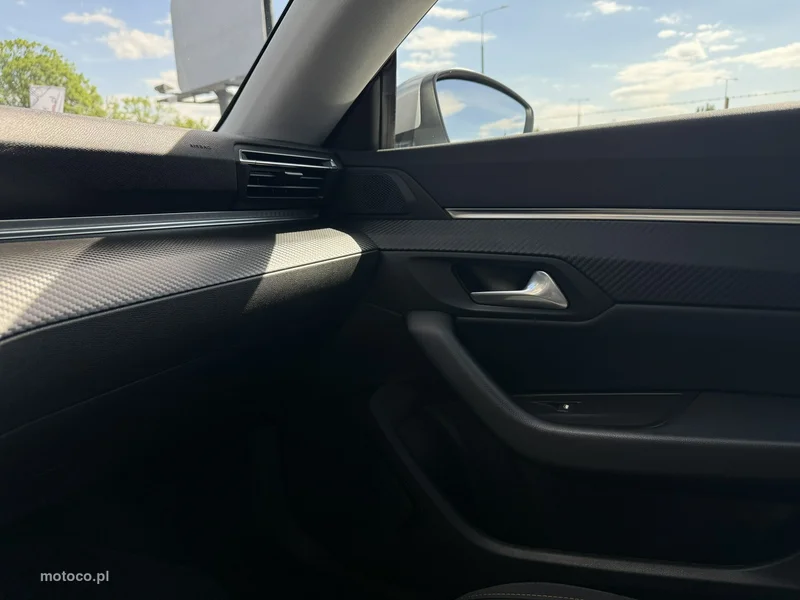 Peugeot 508 30