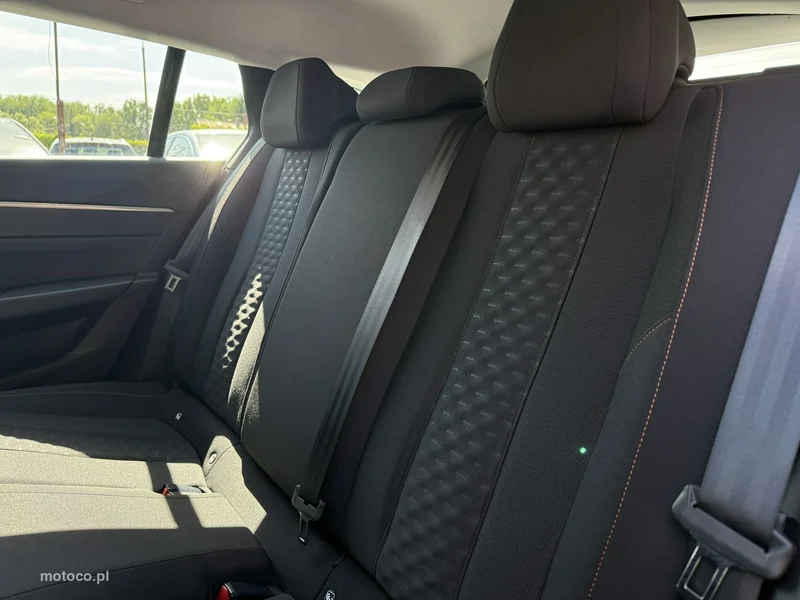 Peugeot 508 33