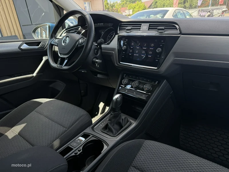 Volkswagen Touran 5T 15