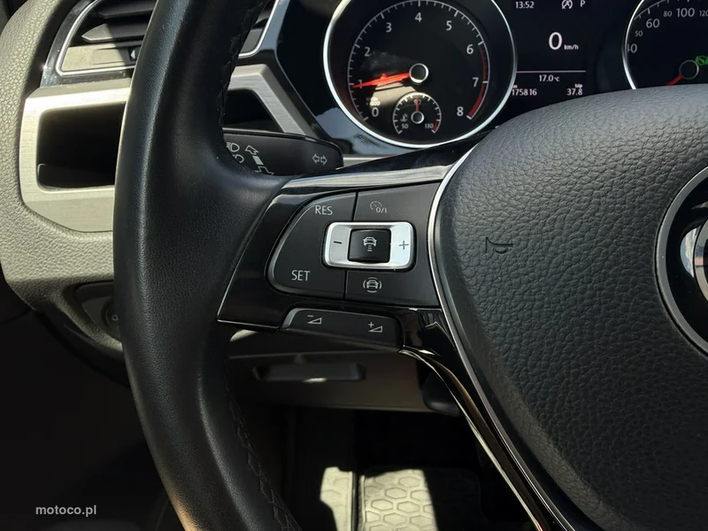 Volkswagen Touran 5T 19