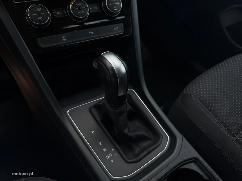 Volkswagen Touran 5T 28