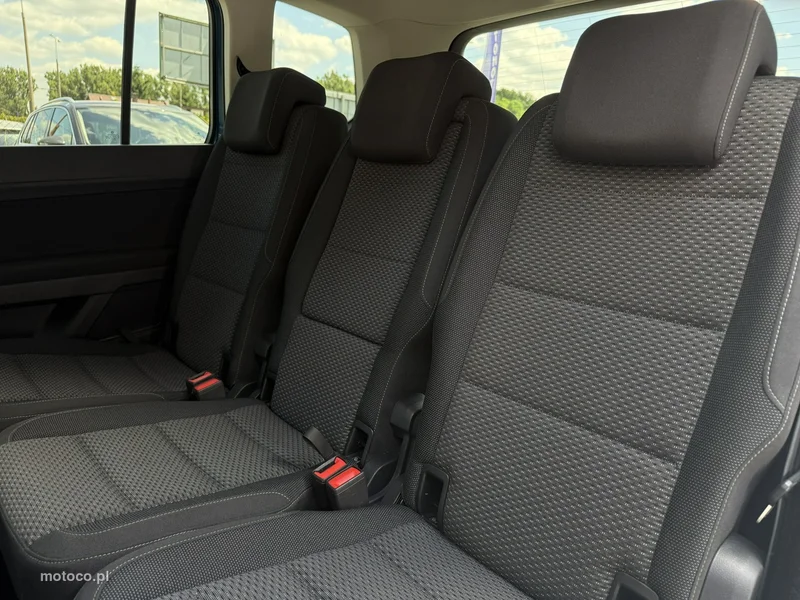 Volkswagen Touran 5T 32