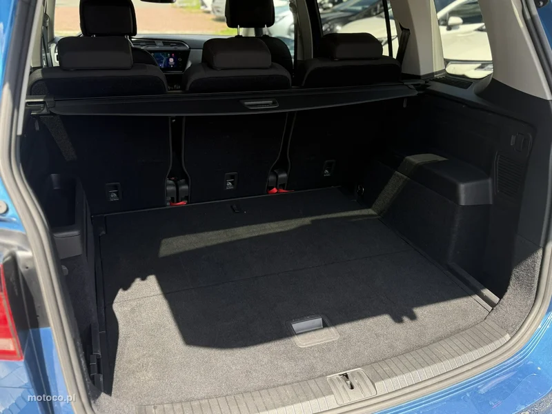 Volkswagen Touran 5T 36