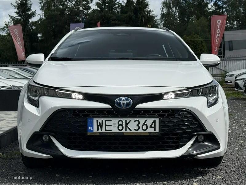 Toyota Corolla E210 4