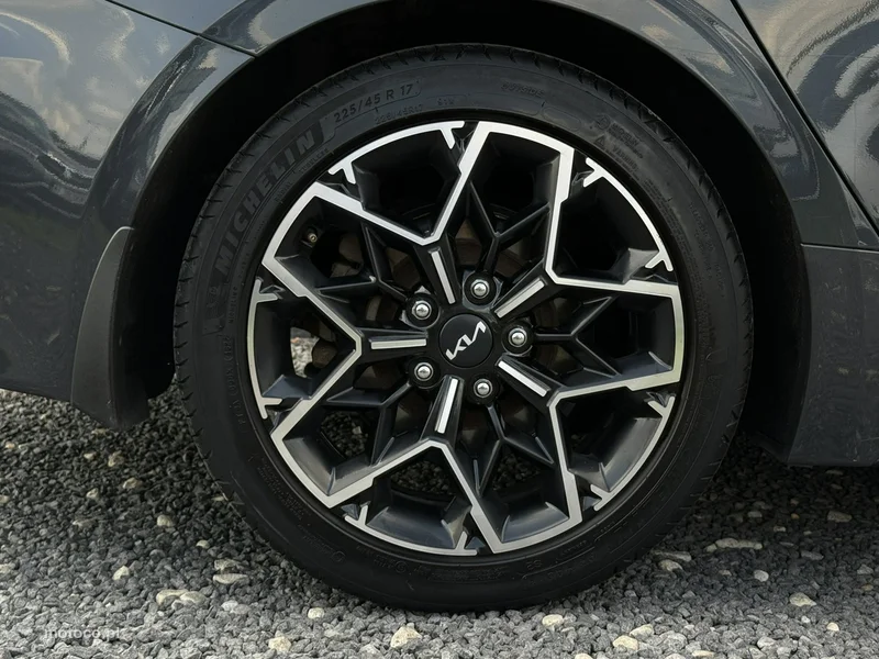 Kia Pro Cee'd 11