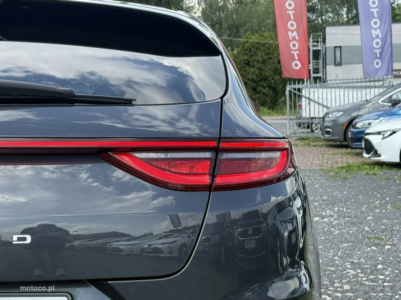 Kia Pro Cee'd 9