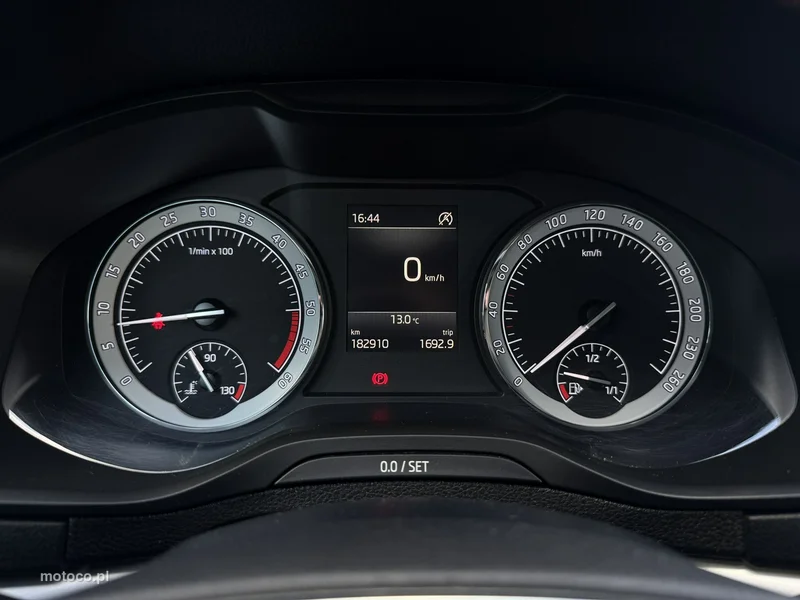 Skoda Karoq I 21