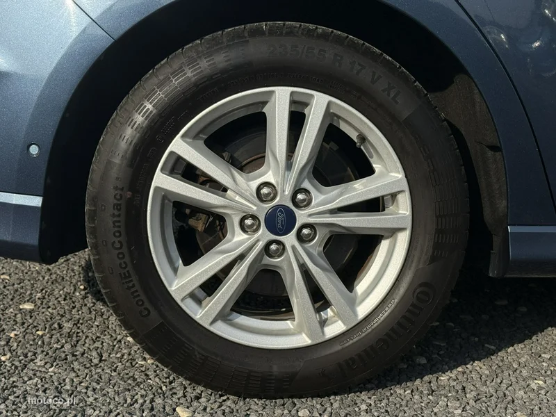Ford S-Max II 12