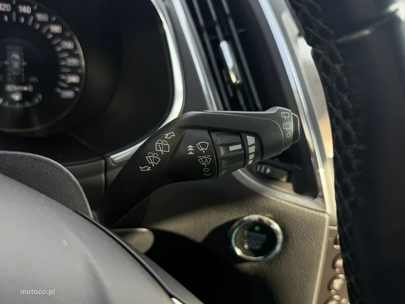 Ford S-Max II 19