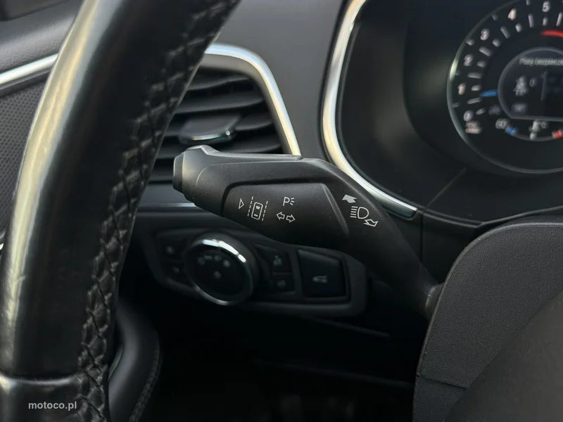 Ford S-Max II 20