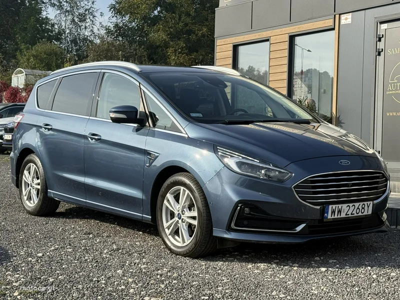 Ford S-Max II 3