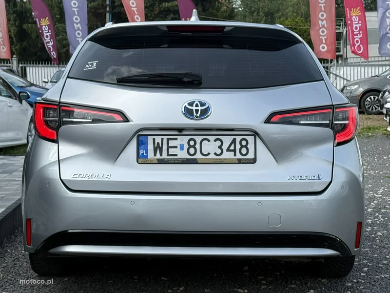 Toyota Corolla E210 7