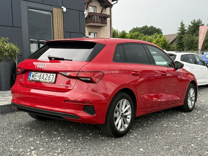 Audi A3 8Y 12