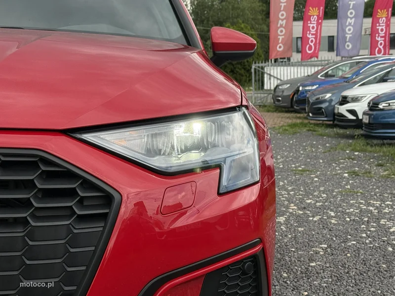 Audi A3 8Y 7