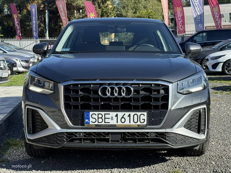 Audi Q2 3