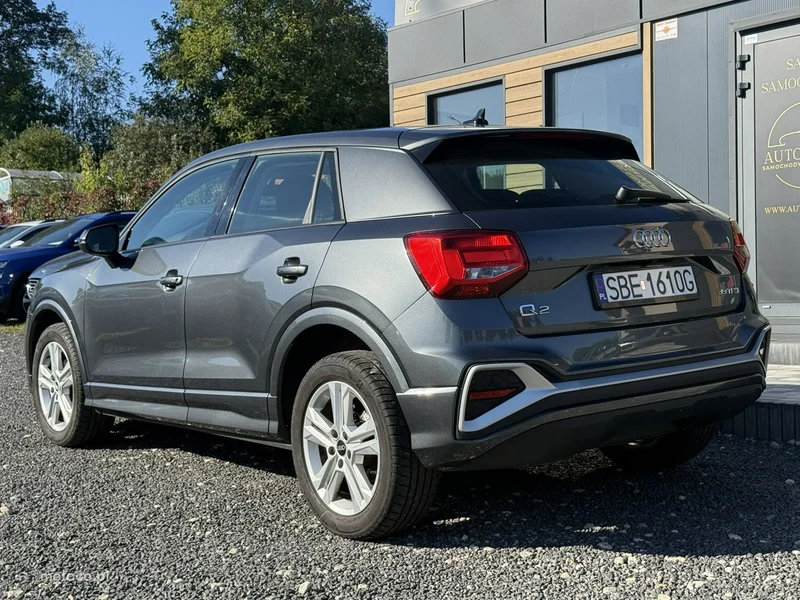 Audi Q2 6