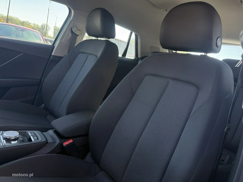 Audi Q2 10