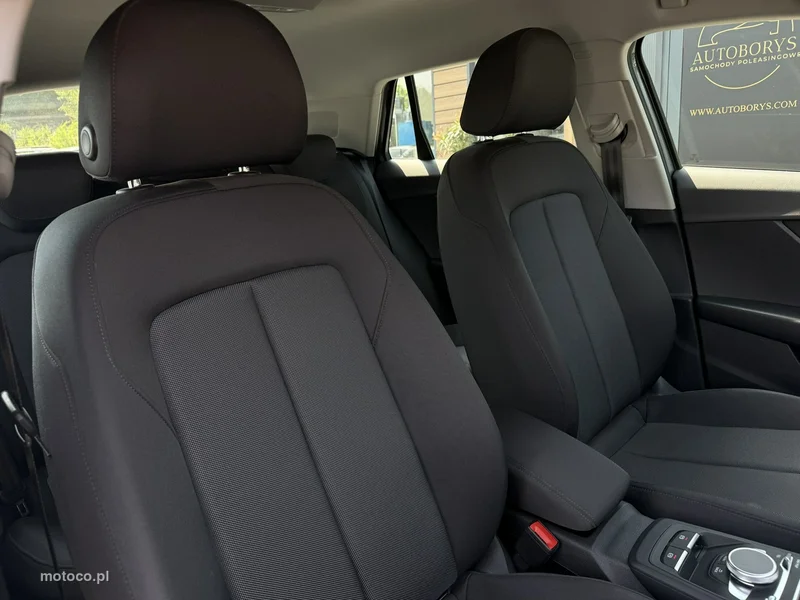 Audi Q2 13