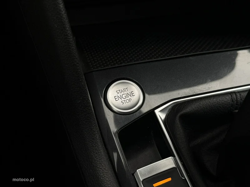 Volkswagen Tiguan AD 21