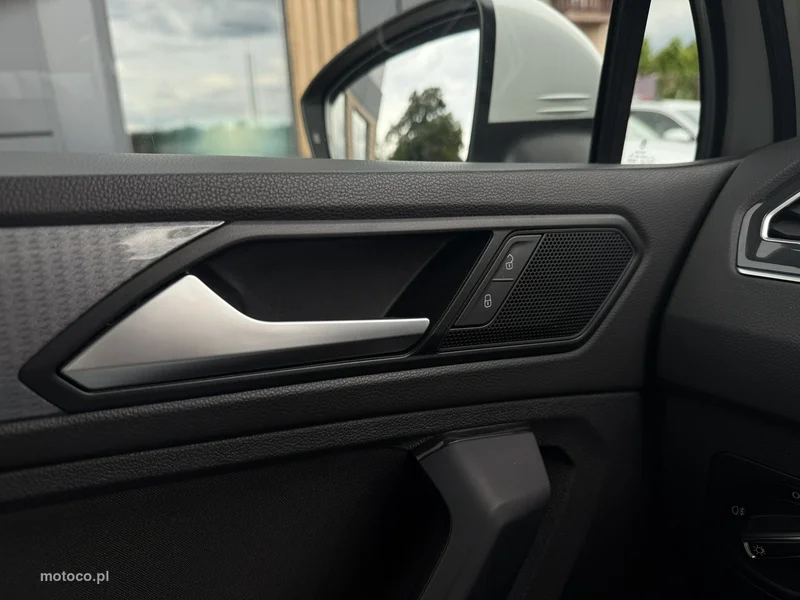 Volkswagen Tiguan AD 25