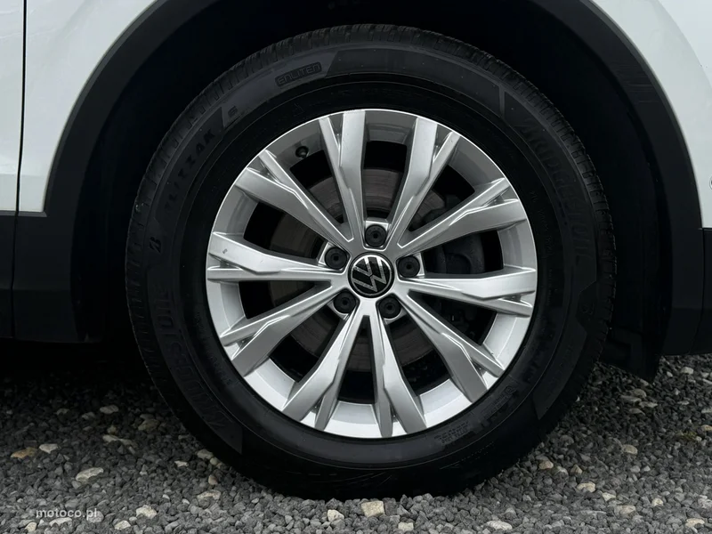 Volkswagen Tiguan AD 33