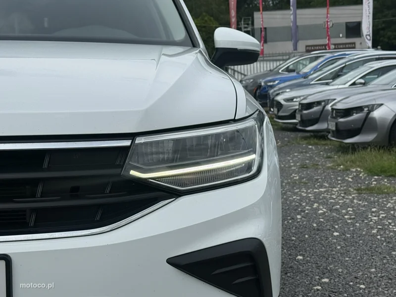 Volkswagen Tiguan AD 5