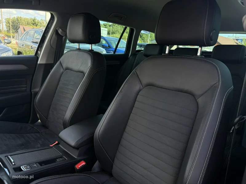 Volkswagen Passat B8 12