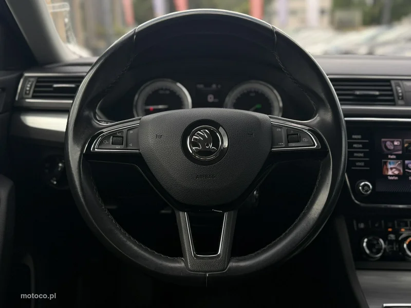 Skoda Superb III 16