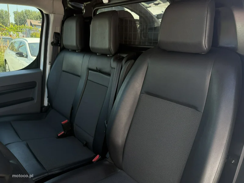 Toyota ProAce 12
