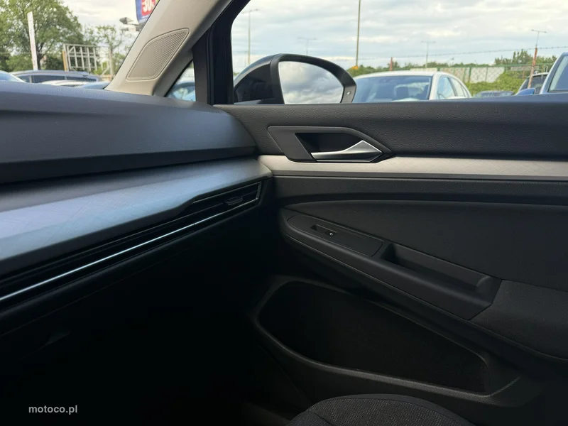 Volkswagen Golf VIII 30