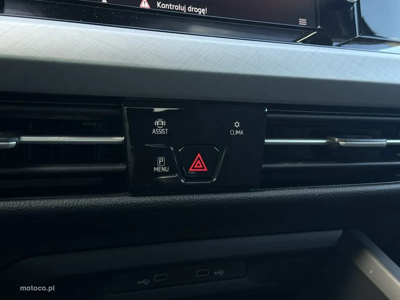 Volkswagen Golf VIII 34