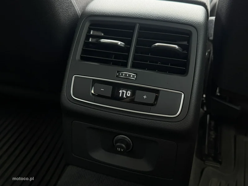 Audi A4 B9 27