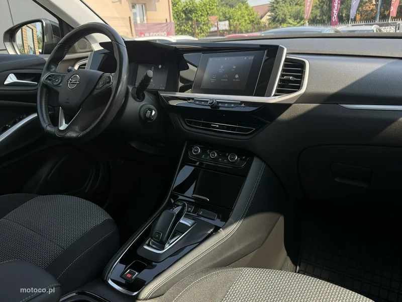 Opel Grandland X 14