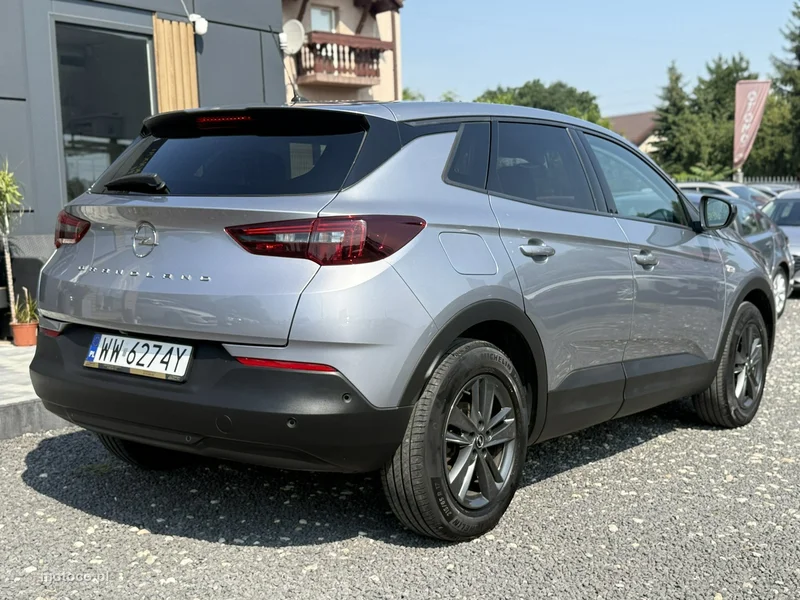 Opel Grandland X 10