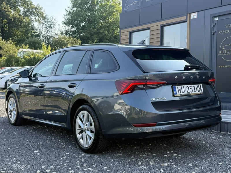 Skoda Octavia IV 8