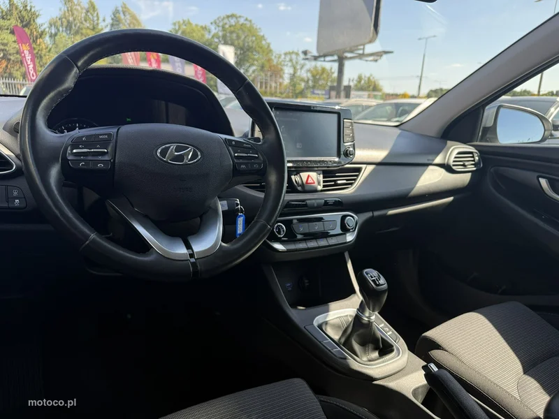 Hyundai i30 14