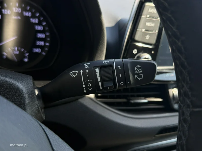 Hyundai i30 18