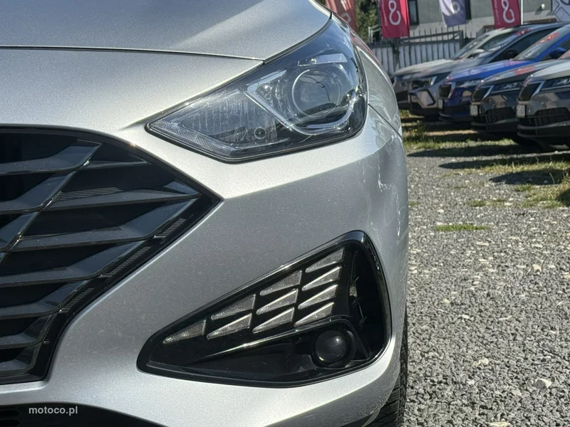 Hyundai i30 4